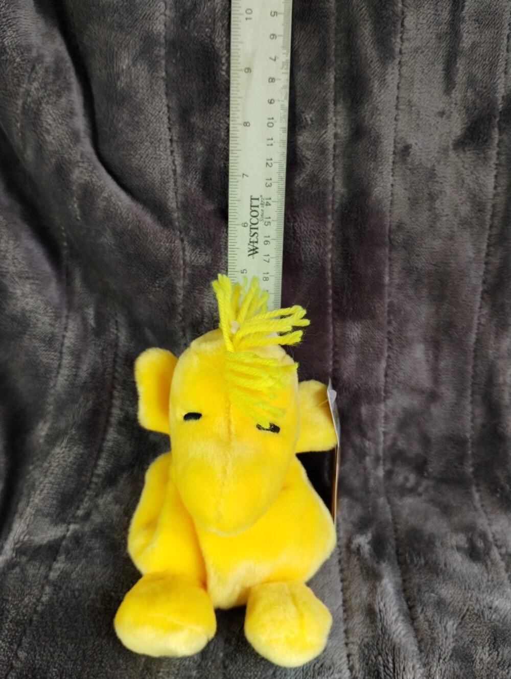 Aurora Palm Pals Woodstock Peanuts Plush Yellow Stuffed Animal Toy 5" New